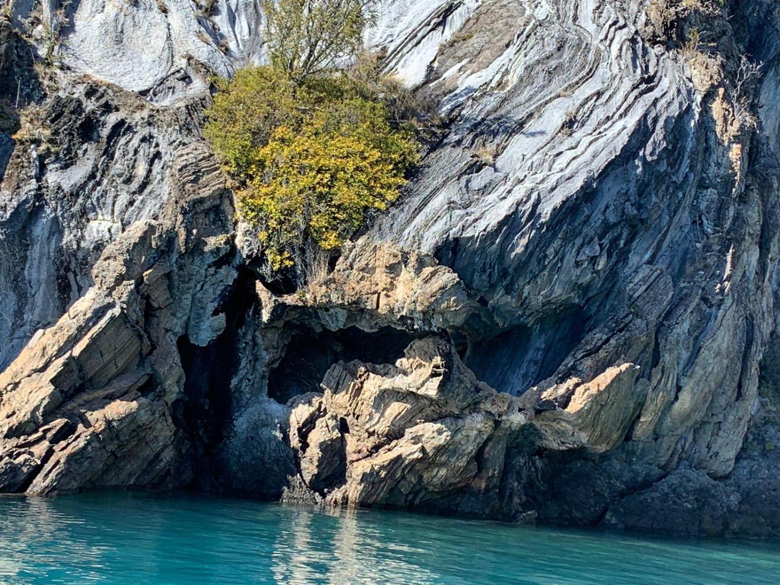 Cabana Cavernas Austral Puerto Sanchez Villa Kültér fotó